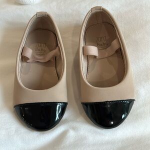 Zara Baby Cap Toe Ballet Flats Beige/Black Size 4.5